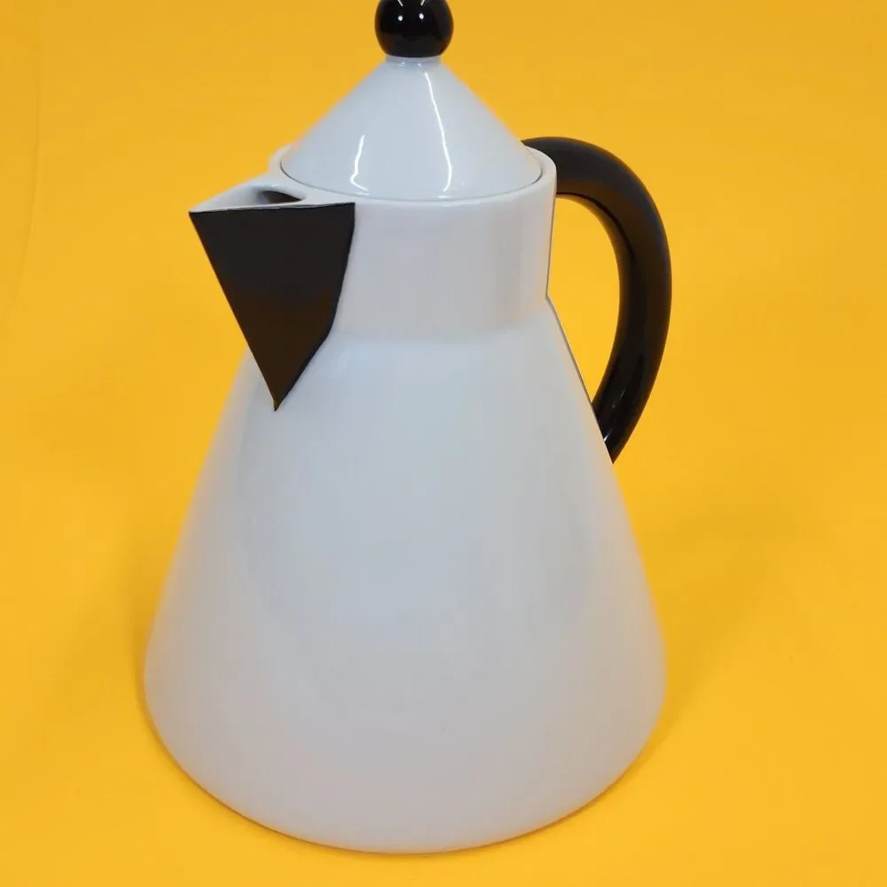 Ysenburg Art Werk Teapot Black White Waechtersbach Vintage Porcelain Ceramics